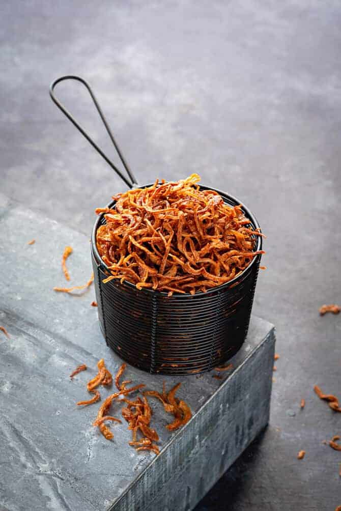 Beresta. Crisp fried onions. how to store fried onions.