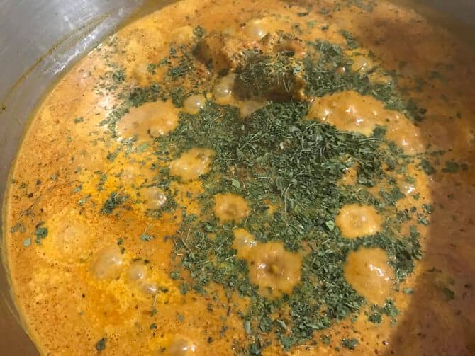 how to make tikka masala gravy