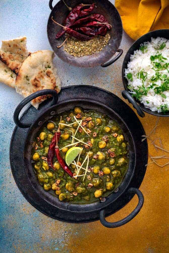 Chole Palak Curry Recipe (Vegan Spinach Chickpea Curry)