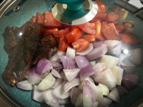 Making of onion tomato chutney