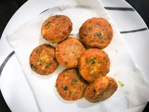 crispy fried paneer kababs on the plate