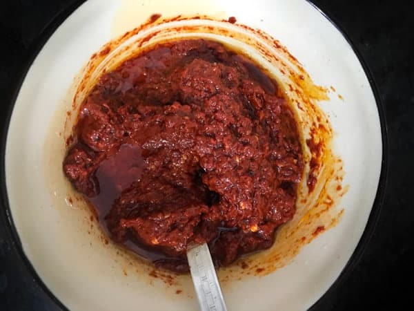 Homemade red chilli paste in bowl.