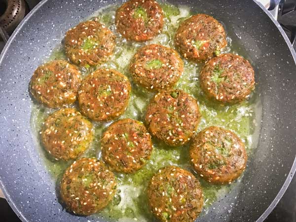 Matar paneer kabab frying in hot oil in pan