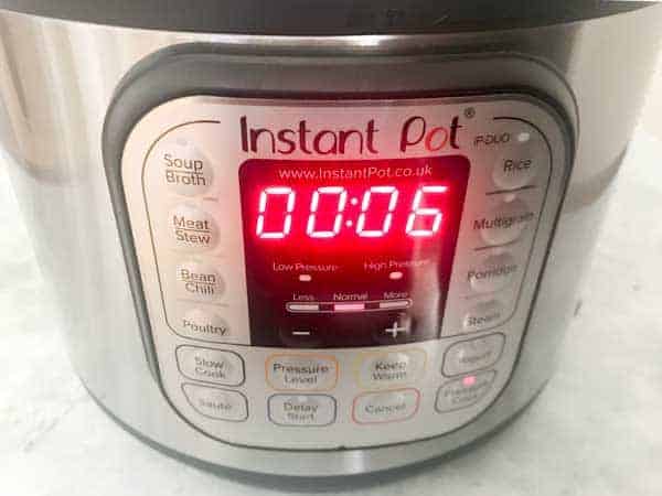 Instant pot timer set to 6 minutes