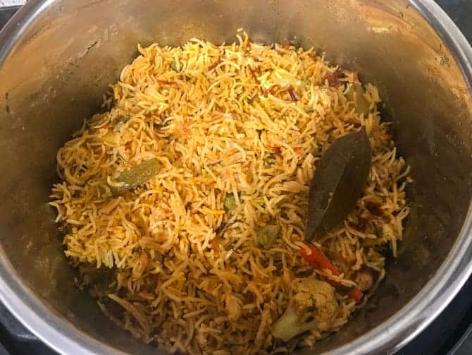 Instant pot vegetable biryani ready to serve.