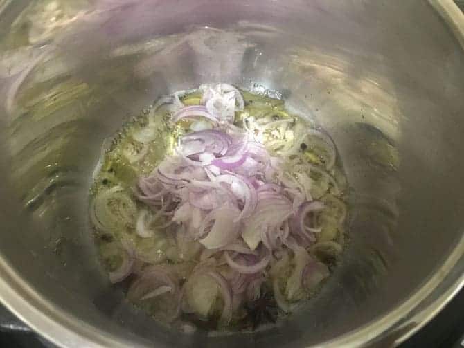 Sliced onions added in instant pot.