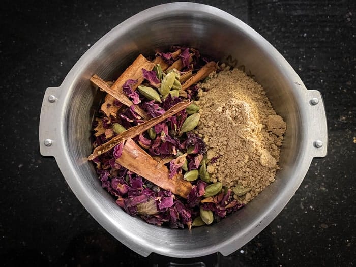 Chai Masala ingredients added in blender jar.