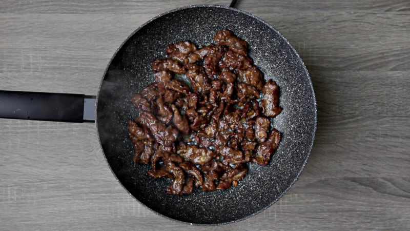Beef Stir Fry (Quick and Easy Recipe) - Cubes N Juliennes