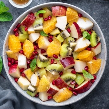 https://www.cubesnjuliennes.com/wp-content/uploads/2021/01/Winter-Fruit-Salad-Recipe-360x360.jpg