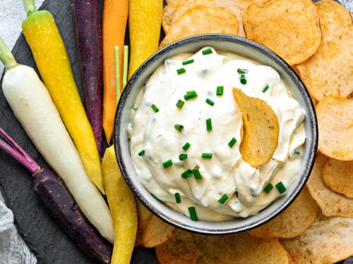 Easy Sour Cream Dip Recipe (with Chives) Easy Sour Cream Dip Recipe (with Chives)